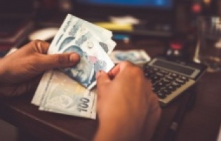 Çalışan emekli tekrar tazminat alabiliyor mu?