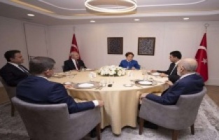 Başbakanlık Makamı  Geri mi Geliyor