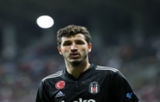 Salih Uçan Beşiktaşta mı?