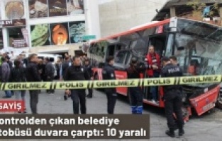 Belediye otobüsü duvara çarptı: 10 yaralı