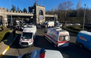 Diyarbakır’da 6 araç kazaya karıştı: 12 yaralı!