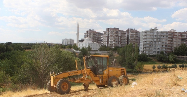Kahta’da yeni yollar yapılıyor