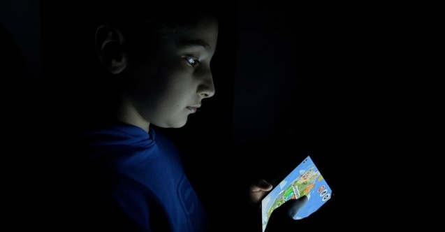 Uzmanlar uyardı: Küçük çocuklarda ekran süresi tehlikeli boyutta