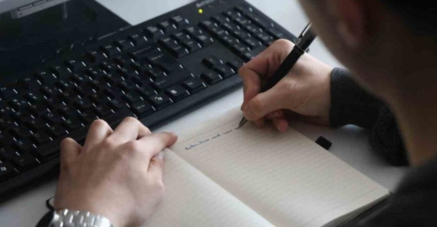 Uzmanlar uyardı: "mavi ekran ince motor becerilerini çökertiyor"